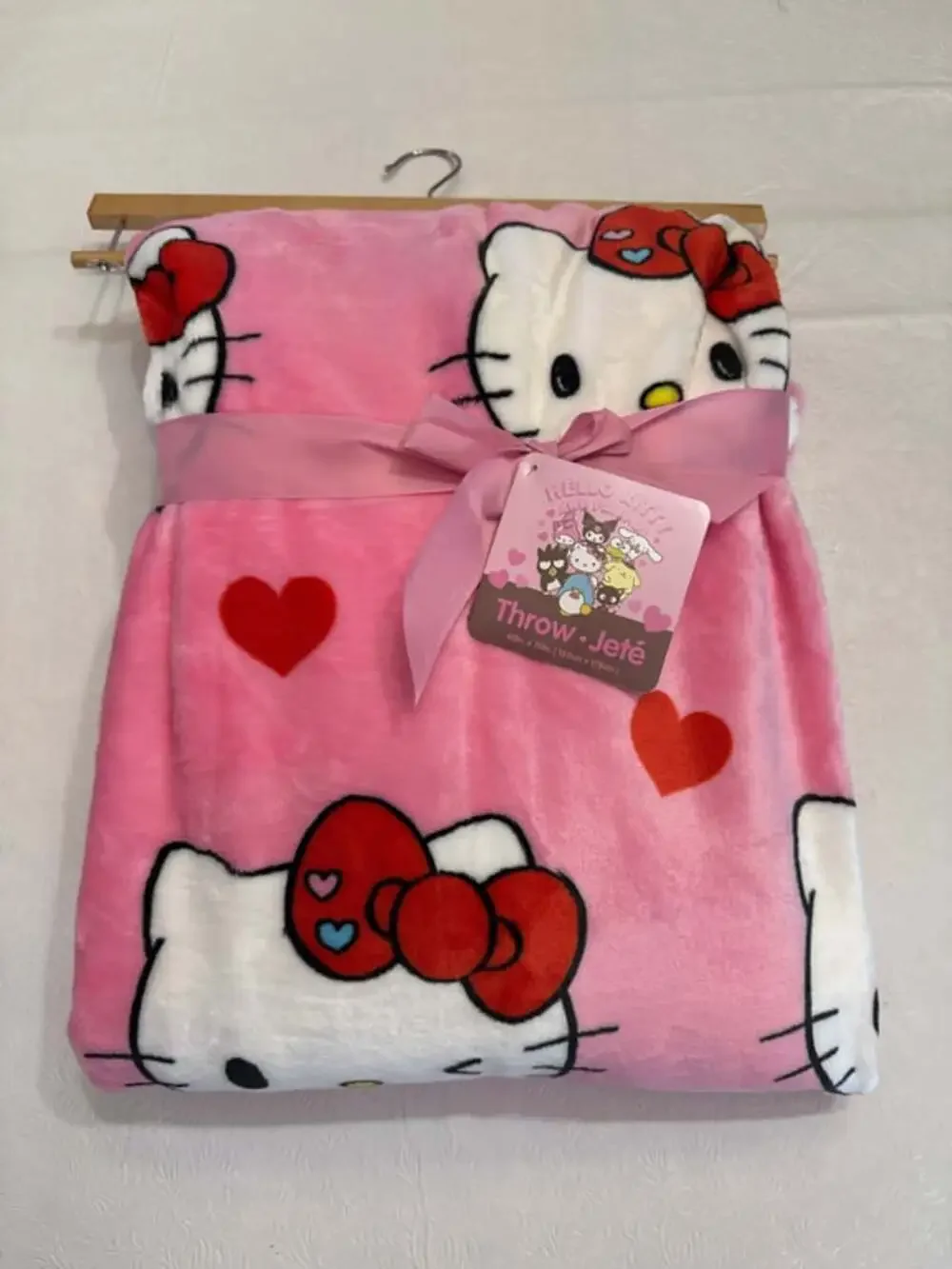 Hello Kitty Pink Hearts Valentines Day Throw Blanket 60” x 70” New Fast Ship